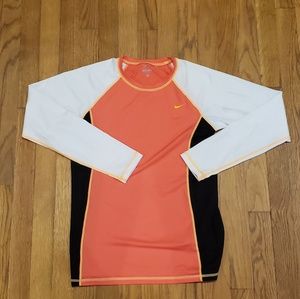 Nike Womens Performance Long Sleeve Medium